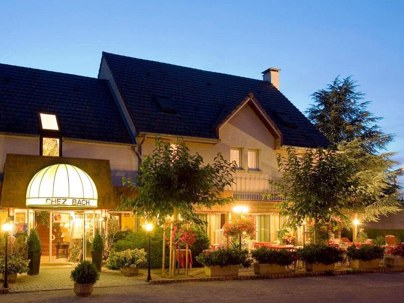 Logis Chez Bach Hotell Chaussin Exteriör bild
